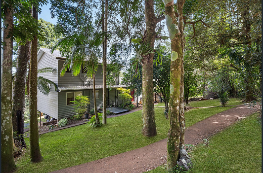 72 Eagle Heights 1